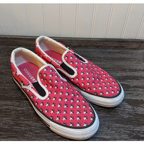 Converse Women's Pink/Navy/White Stars Print Slip on Shoe Size 9 - Picture 2 of 5